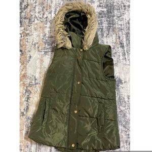 Green, sleeveless coat